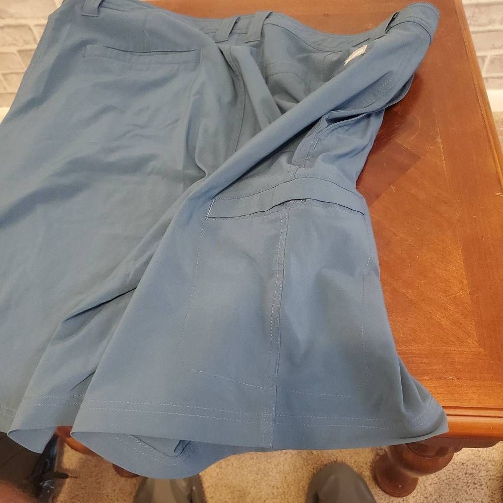 Columbia Shorts - Picture 6 of 7
